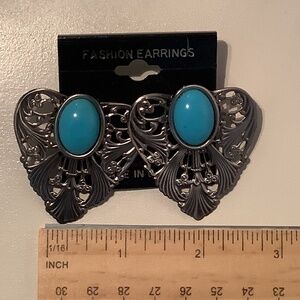 Vintage 80s earrings
